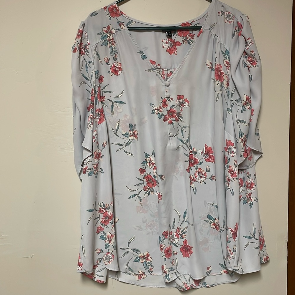 Torrid Size 4 Harper Blouse
